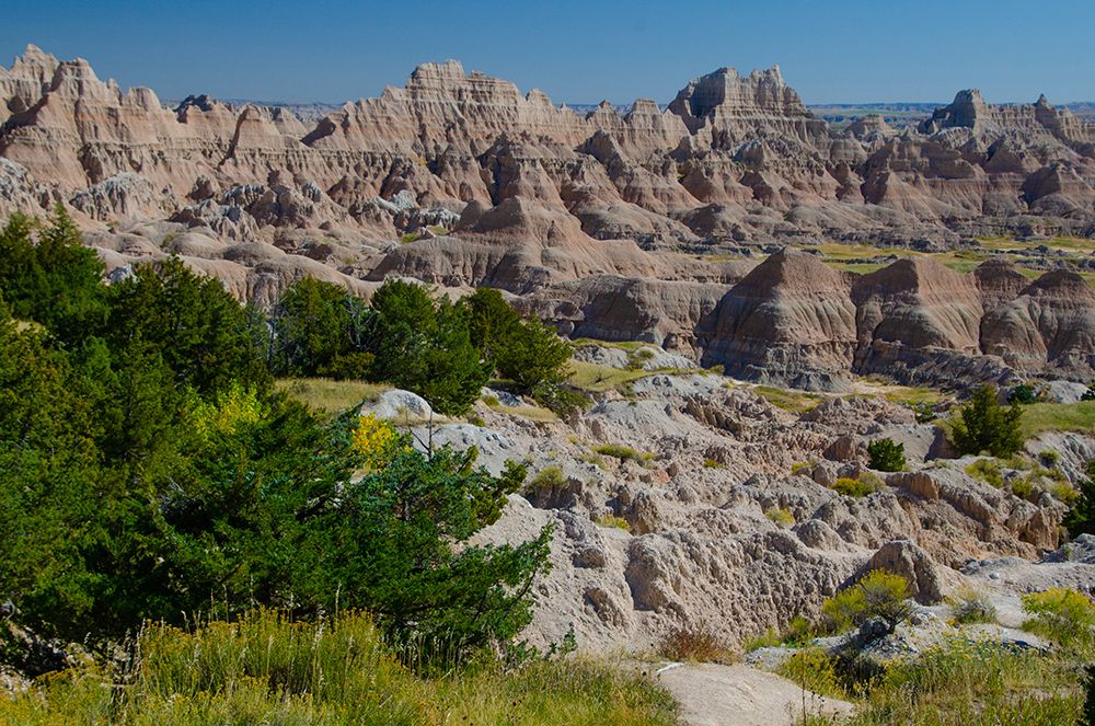 USA, South Dakota. Badlands National Park, Cedar Pass Overlook